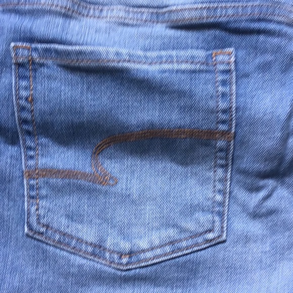 Light wash Denim shorts! Size 18 by Time and Tru - Picture 7 of 7